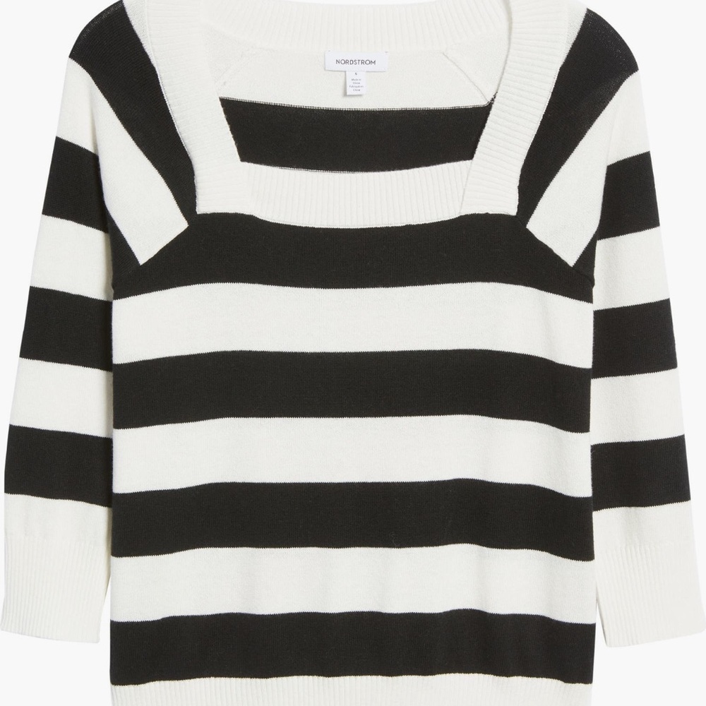 Nordstrom Women's Black and White Striped Sweater